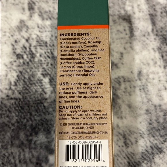 Clean Beauty Bundle - Picture 9 of 10